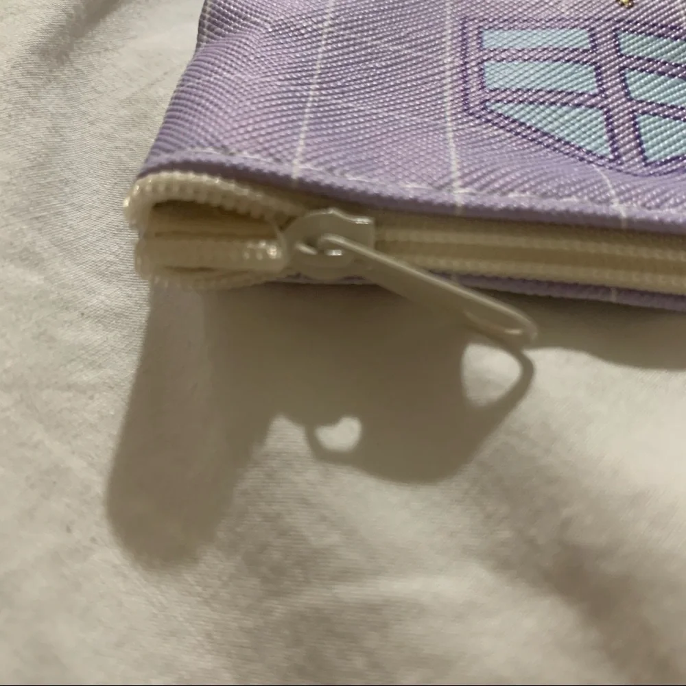 N/A zipper doesn’t